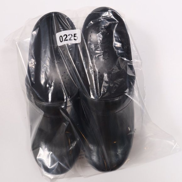 Dansko Patterned Leather Upper Clogs	Black	Size	39 - Picture 7 of 7